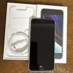 iPhone se2 ホワイト 64G SIMフリー　難ありのサムネイル