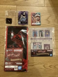 원피스 이치 반 복권 빨간 머리 해적단 ONE PIECE CARD GAME 4 점 세트