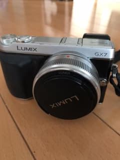 クーポンで♡Panasonic  LUMIX  GX7♡追記 充電器あります！のサムネイル
