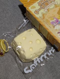 Softcore よりみちチーズ屋 キューブチーズ スクイーズのサムネイル