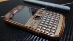 [休日限定値下げ]Nokia E72 グローバル版のサムネイル