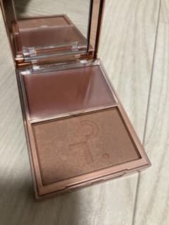 PATRICK TA チークパレット　SHE'S SO LAのサムネイル