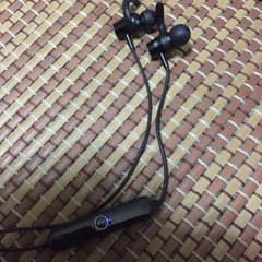 Bluetoothイヤホンのサムネイル