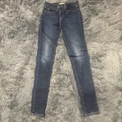 Levi's スキニーデニムパンツ インディゴのサムネイル