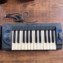 コナミ キーボードマニアソフト＋専用コントローラ【動作確認済】のサムネイル