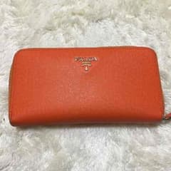 PRADA☆長財布のサムネイル
