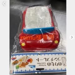 ランチボックス赤のサムネイル