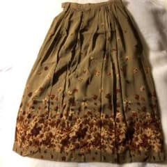 Paul Stuartスカートのサムネイル