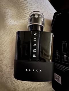 【早い者勝ち】PRADA ルナロッサブラック オーデパルファム 香水 50mlのサムネイル
