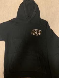 DEUS パーカー　(最終値下げ)のサムネイル