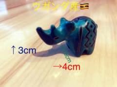 サイの石像　【ウガンダ産】のサムネイル