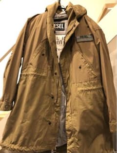 DIESEL ダウンジャケット　12/27まで値下げ中のサムネイル