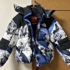 雪山　バルトロsupreme The North Faceのサムネイル