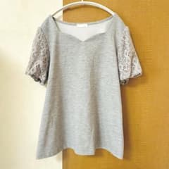 index グレー 花柄レース袖 カットソー 半袖 トップス　Lのサムネイル