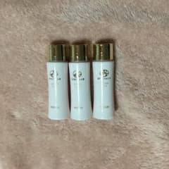 ノエビア　スペチアーレ　薬用ローションのサムネイル