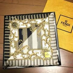 FENDI ハンカチのサムネイル