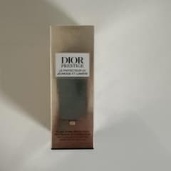 DIOR PRESTIGE 化粧下地　日焼け止め　30ml 01 DIOR PRESTIGE 化粧下地 日焼け止め 30ml 01 - メルカリ