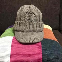 ケーブルニット帽のサムネイル