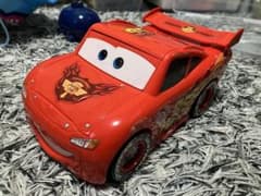 カーズ　ライトニング・マックイーン レーシングカーのサムネイル