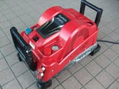 Makita AC401X エアコンプレッサー m50547647613_1.jpg?1722801877