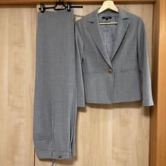 ロートレアモン　パンツスーツのサムネイル
