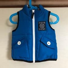 新品未使用‼︎ 3can4on/サンカンシオン ベスト 90のサムネイル