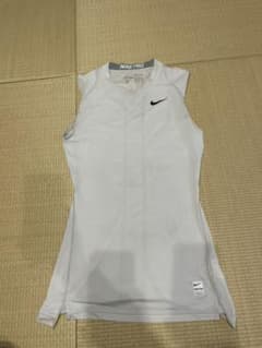 NIKE ナイキ タンクトップのサムネイル