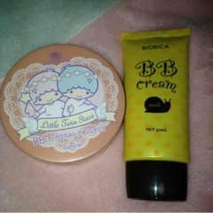 化粧品セットのサムネイル