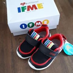 きらきら様専用☆IFMEスニーカーのサムネイル