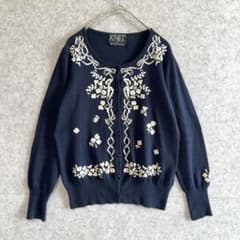 美品【ケイタマルヤマ】立体 刺繍 コットン ニット カーディガン (2) 上品 美品【ケイタマルヤマ】立体 刺繍 コットン ニット カーディガン (2