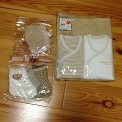 ベビちゃん下着♥靴下♥ミトンのサムネイル