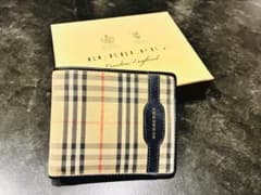 Burberry 二つ折り財布 メンズのサムネイル