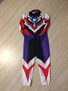 ウルトラマンオーブ変身スーツ 110のサムネイル