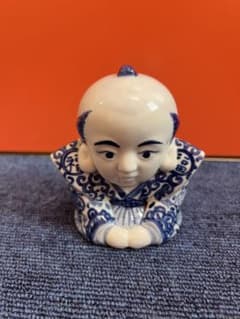 1279 珍品  九谷焼  お多福  染付　福助さん  置物 1279 珍品 九谷焼 お多福 染付 福助さん 置物 - メルカリ