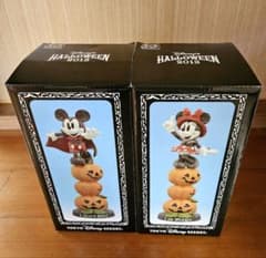 2013年ディズニー30周年　ハロウィン限定フィギュア【２体セット】のサムネイル