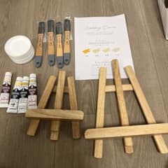 アクリル絵具・ブラシ・イーゼルセットのサムネイル
