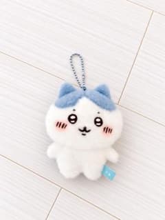 ハチワレ ふわっふわぬいぐるみマスコットのサムネイル