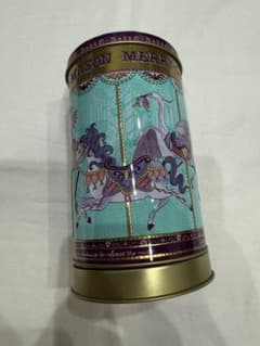 Fortnum & Mason メリーゴーランド 空き缶のサムネイル