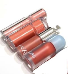 4本セット　リップのサムネイル
