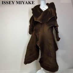 デッドストック品 タグ付 ISSEY MIYAKE 3Dスチーム 変形 コート - メルカリ