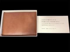 【新品】AMEX プラチナ特典 パスポートケース 本革（イタリアンレザー）のサムネイル