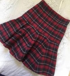 ともぷん様専用 ヌメロヴェントゥーノ スカートのサムネイル