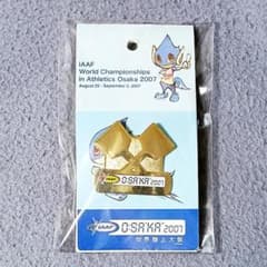 希少品　入手困難　世界陸上　ピンバッジ　TBSテレビ 2007年　大阪大会 2007年 世界陸上 大阪大会 公式ピンバッジ「世界最速（ヘラ）」 - メルカリ