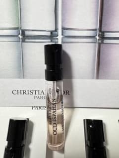 Christian Dior OUD ISPAHAN サンプルのサムネイル