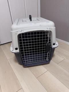 ペットキャリーのサムネイル