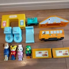 しまじろう　幼稚園セット☆のサムネイル