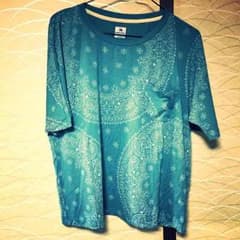サスクワッチファブリックスtシャツとバンダナのサムネイル