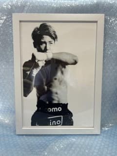 A4サイズ 井上尚弥 Monster 額縁セット ポスター - メルカリ