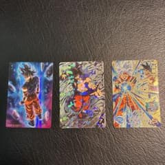 スーパードラゴンボールカード 身勝手の悟空 3枚セットのサムネイル