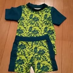 ２児ままにゃんこさん専用です。水着　サイズ110のサムネイル